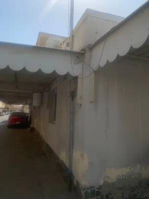 130 m2 More than 6 bedrooms Townhouse for Sale in Southern Governorate Eastern Riffa