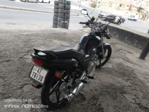 دراجة سوزوكي EN125 مالك اول من الوكاله خالية من الحوادث .. صيانة شركة