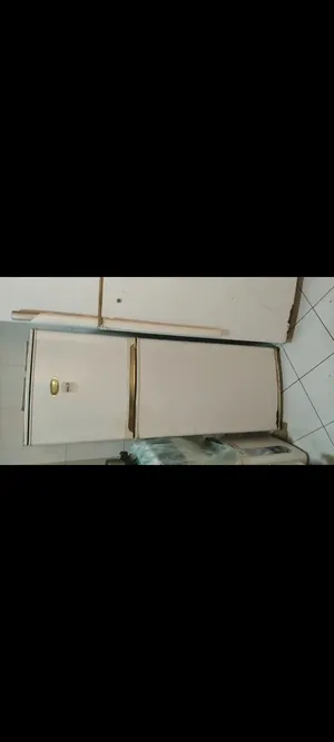 Refrigerators . Sharp . Used4