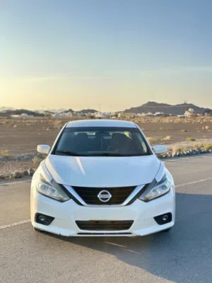 Used Nissan Altima in Muscat