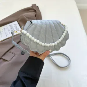 لتسليم الفوري شنط نسائية باشكال جديدة