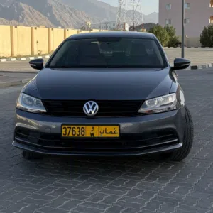 Used Volkswagen Jetta in Al Dakhiliya
