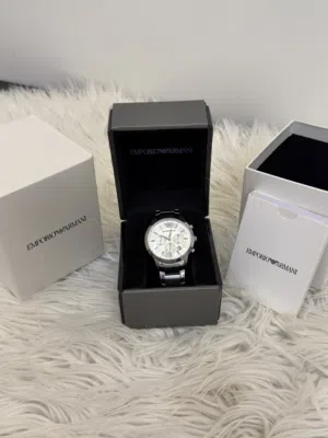 EMPORIO ARMANI جدا نظيفه كالجديد