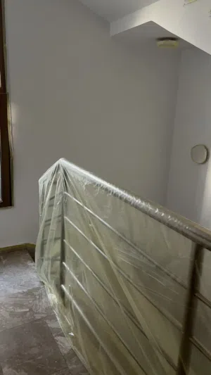 شقة فاخرة بتشطيب جديد غير مستخدمه تكييف مركزي وطابق الاول بعد ارضي شاهد وصف