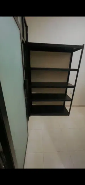 خزائن وستاندات