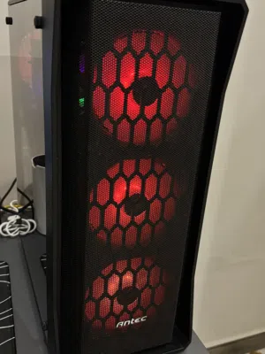 مستخدم اقرا الوصف pc بيه مجال