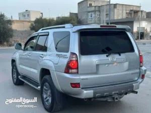 تويوتا فور رنر 2005