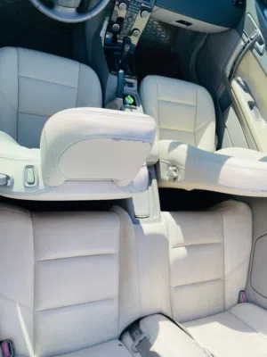Used Volvo C 70 in Farwaniya