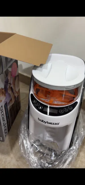 محضرة الحليب من شركة baby Brezza formula pro السعر قابل للجدل للجاديين فقط