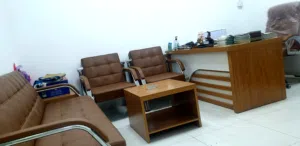 مكتب تأجير سيارات للبيع / صحار