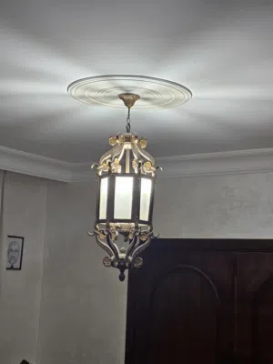 ثريات صالون فخمة
