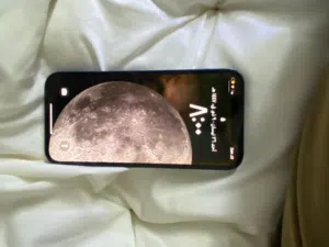 ايفون 12 عادي