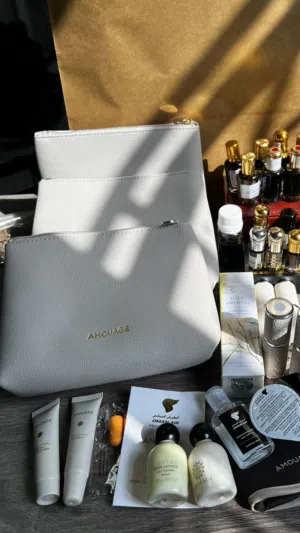 شنطة امواج مع الملحقات و لوشن وعطر أمواج