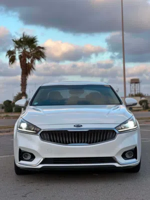 Used Kia Cadenza in Misrata
