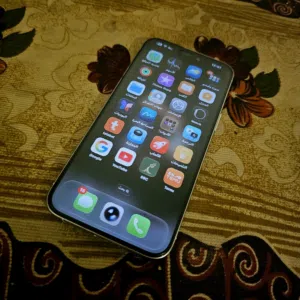 Apple iPhone 15 Pro Max 256 GB in Amman