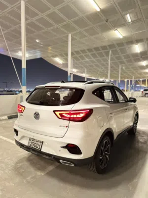 MG ZST 2023 full option صبغ الوكاله