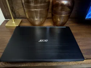 لابتوب Acer نظيف كالوكالة. معالج Ryzen 3، هارد SSD سريع. ممتاز للدراسة والتصفح.