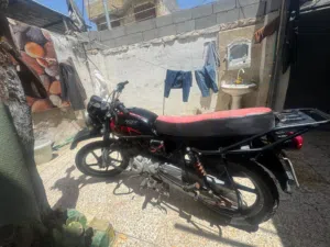 دراجه بوكسر للبيع البصره