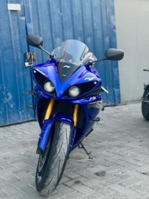 ياماها R1 للبيع
