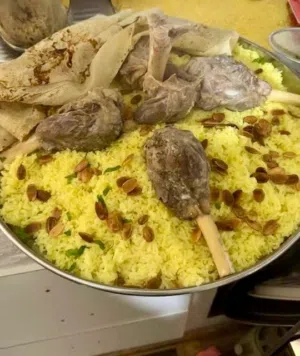 مناسف ابو عمر اسعار اليوم  منسف لحم روماني اثنين كيلو 30دينار