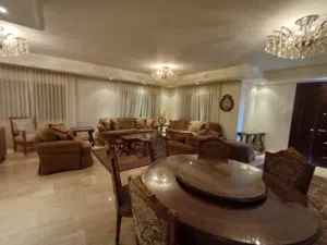 شقة ارضية بترس و حديقة مفروشة في - دير غبار - مساحة 230 متر 3 ماستر (ID# : 6718)
