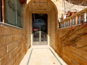 شقه سوبر ديلوكس للبيع