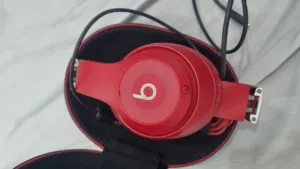 Beats Studio 3 Headphone/ سماعة بيتس ستوديو 3 مع جميع الملحقات والحقيبة