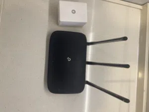 جهاز راوتر انترنت  نوع tp-link 2032