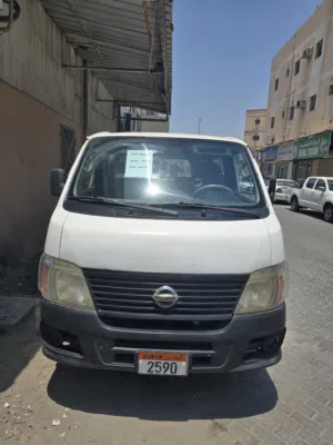 12 passenger van used nissan
