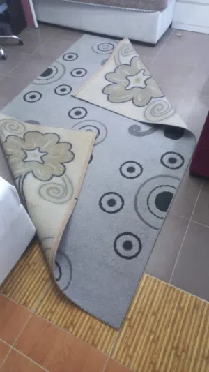 للجاااااادين فقط   للبيع سجاد مستعمل بحالة الجديد صنع تركي ألوان راقية