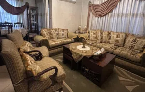 طقم كنب امريكي بحالة ممتازة