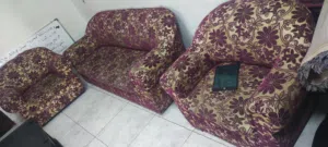 طقم كنب صغير للبيع