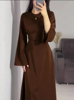 فستان مخصر بني