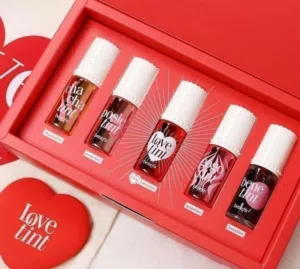علان. على مكياج   عطور