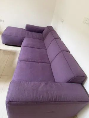 كنبة زاوية للبيع بحالة ممتازة ومستخدمة بعنايه- Corner Sofa for Sale – IDdesign