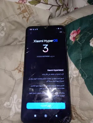 تلفون ما فيها شيء تلفون نظيفه ريدمي بس كاميرا خربانه حقت خلفيه تلفون ما عليه بس اي شيء شغاله الحمد