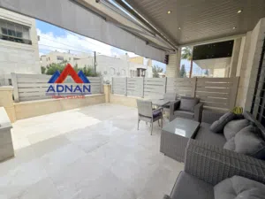 250 m2 4 Bedrooms Apartments for Rent in Amman Um Uthaiena