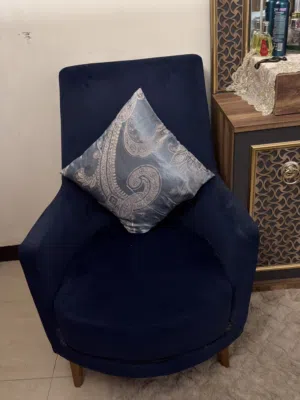 كراسي تخم ثنين