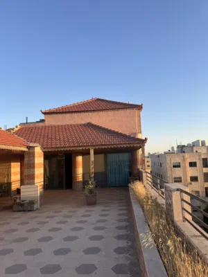 212 m2 3 Bedrooms Apartments for Sale in Amman Al-Shabah