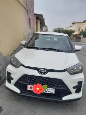 Toyota raiz 2025 model 1.2 Engine urgent sale