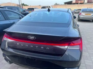 Used Hyundai Elantra in Dhofar