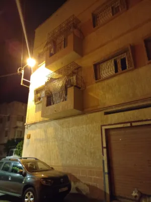 3 Floors . 97 m2 . Landlord2