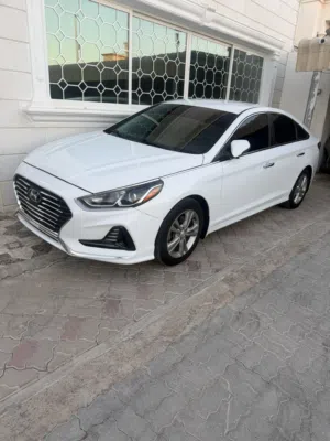 Used Hyundai Sonata in Abu Dhabi