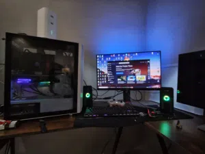 بي سي قيمينق PC مع شاشة 165 هرتز