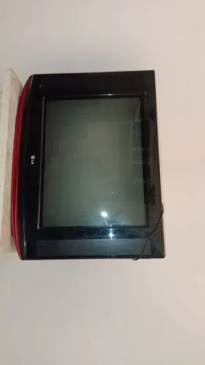 شاشه متعملة جيدة تشتغل