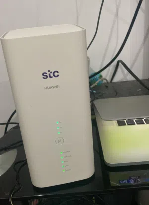 للبيع: راوتر stc هواوي B618s-22d فائق السرعة For Sale: Ultra-Fast Huawei B618s-22d Router