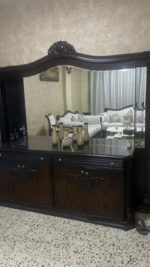 دنسوار شبه جديد خشب زااااان ثقيل نخب
