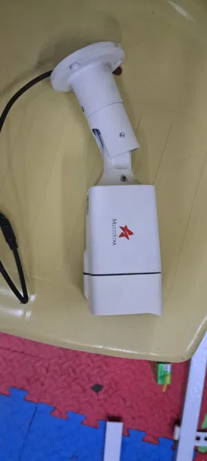 كاميرات مراقبة للبيع