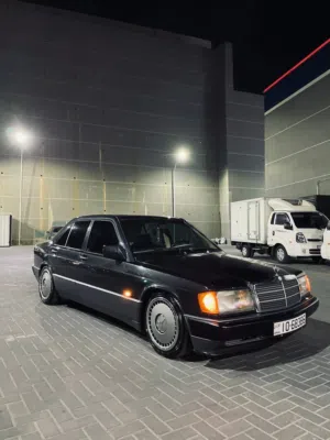 مارسيدس 190e  موديل 1983  بحاله جيده جداً