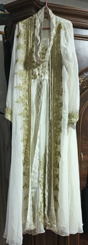 فستان مناسبة
